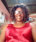 Dating Woman Cameroon to Yaoundé : Thérèse, 55 years